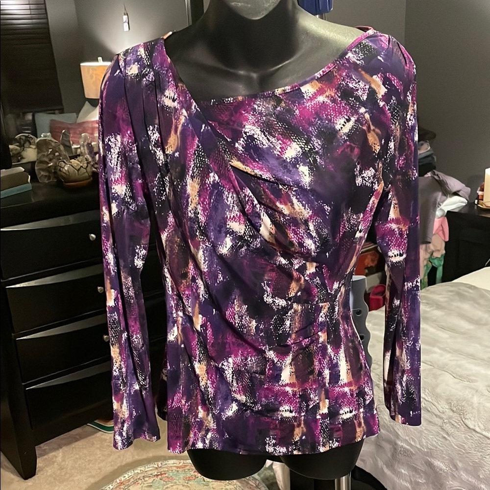 Women's Doncaster Abstract Print Long sleeve Top V-neck Blouse